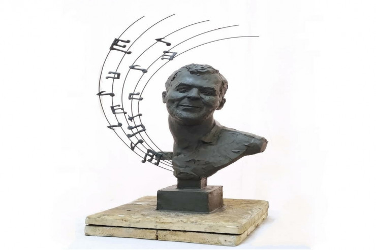 Xudayar Yusifzadənin büstü