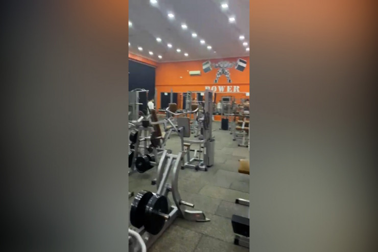 İdman zalında tutulanlar