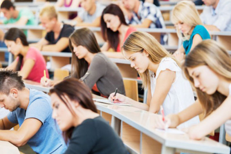 Nazirlik bu tələbələrin təhsil haqqını ÖDƏDİ 