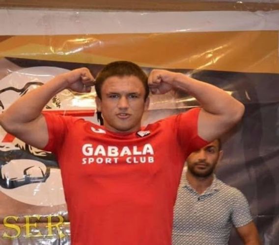 Çempionunun ölümü ilə bağlı cinayət işi açıldı