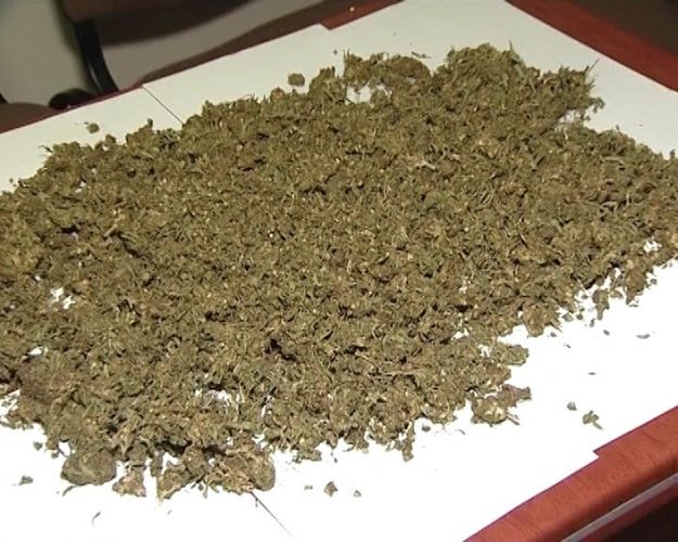 Axtarışda olan şəxsin evindən külli miqdarda narkotik çıxdı