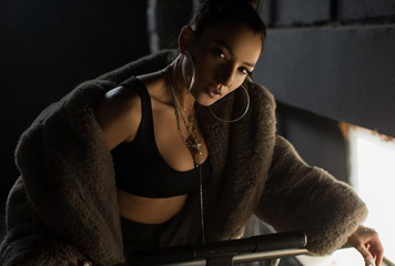 Dilarə Kazımova: “Heç vecimə deyilsən” - VİDEO