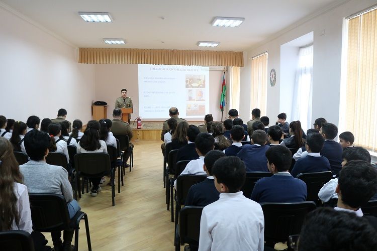 FHN maarifləndirmə tədbirlərini davam etdirir