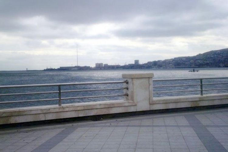 Bakıda dəhşətli  FACİƏ: sevgilisinin dalınca özünü dənizə atdi - YENİLƏNİB-2