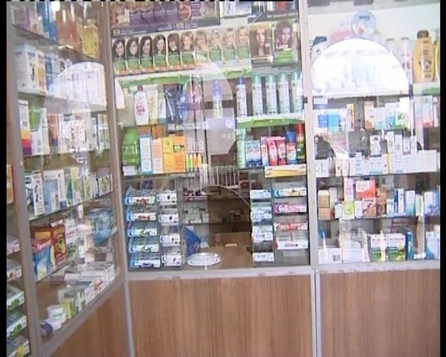 Keçmiş məhkum aptekdən oğurluq etdi