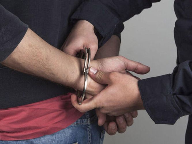 Oğurluq etdiyinə görə axtarışda olan şəxs tutulub