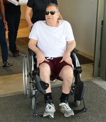 Məşhur aparıcı tanınmaz halda - FOTOLENT