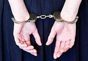 Narkotik satan qadın tutuldu, cinayətkar şəbəkə ifşa olundu