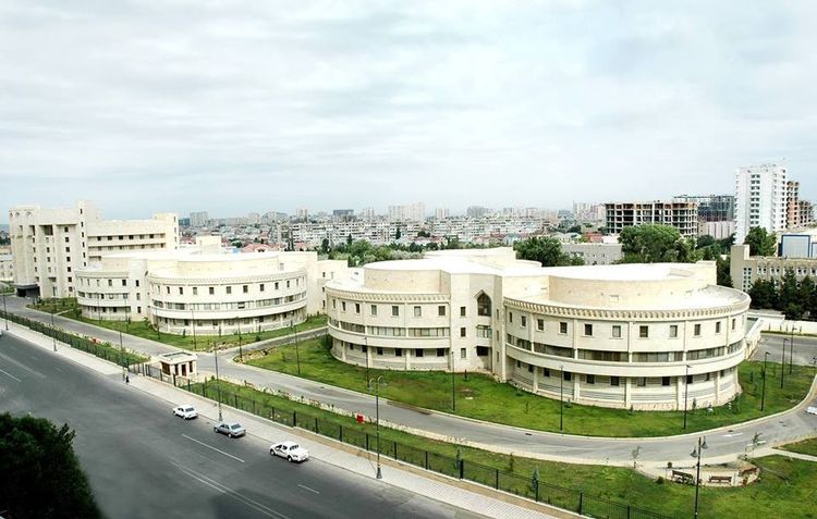 Həkimin xəstəni döyməsi iddiasına RƏSMİ AÇIQLAMA