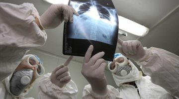 Öldürücü virus sürətlə yayılır – Minlərlə insan nəzarət altında 