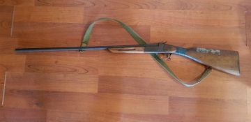 Azərbaycanda iki nəfərdə silah tapıldı