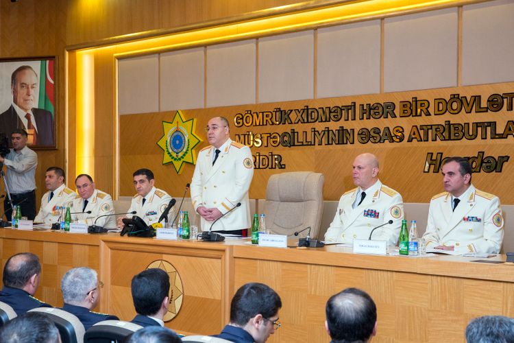 Azərbaycanda 530 xarici ticarət iştirakçısı  "Yaşıl dəhliz" sistemindən istifadə edir - RƏSMİ