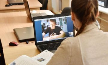 “Abituriyentlər üçün dərs vaxtı”nın sabaha olan CƏDVƏLİ