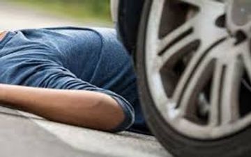 "Aeroport" yolunda maşın piyadanı vurub öldürdü