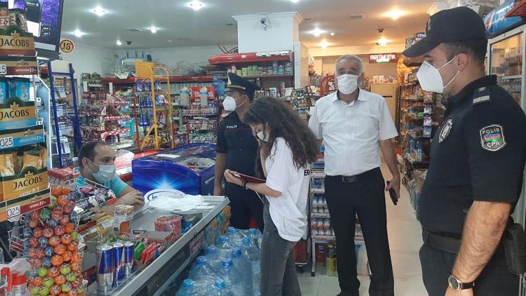 Bakıda bir sıra marketlərdə nəzarət tədbirləri gücləndirildi - FOTO
