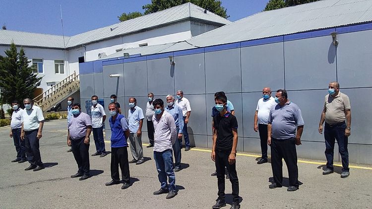 Evdə yas məclisi təşkil edənlər saxlanıldı - FOTO