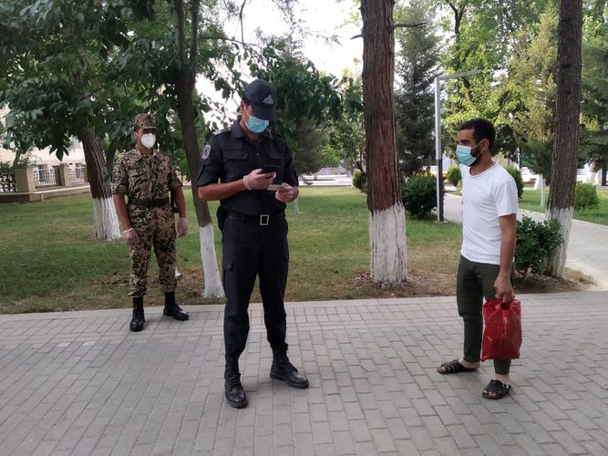 SMS icazəsiz evdən çıxanlar cəzalandırıldı - FOTO