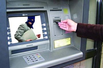 Yeniyetmə bankomatdan 6 min manata yaxın pul oğurladı