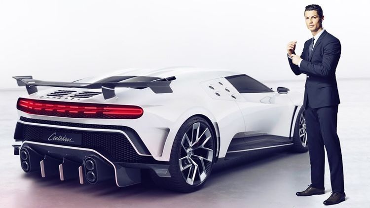 Kriştiano Ronaldo 8 milyon avroya “Buqatti” aldı