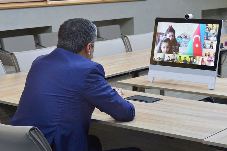 Nazir şəhid övladları ilə görüşdü - VİDEO TƏDBİR  