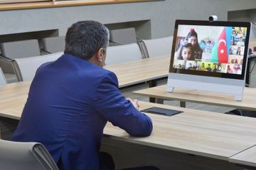 Nazir şəhid övladları ilə görüşdü - VİDEO TƏDBİR  