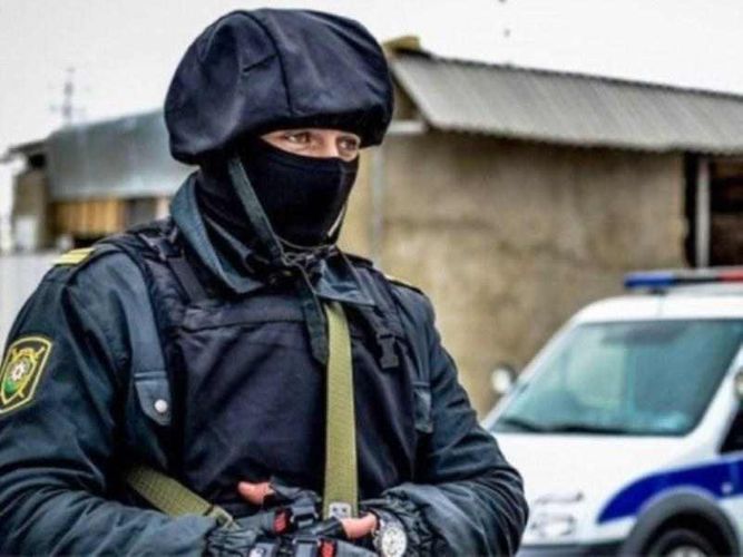 Mühafizəçini öldürüb 40 min manat oğurlayanlar tutuldu