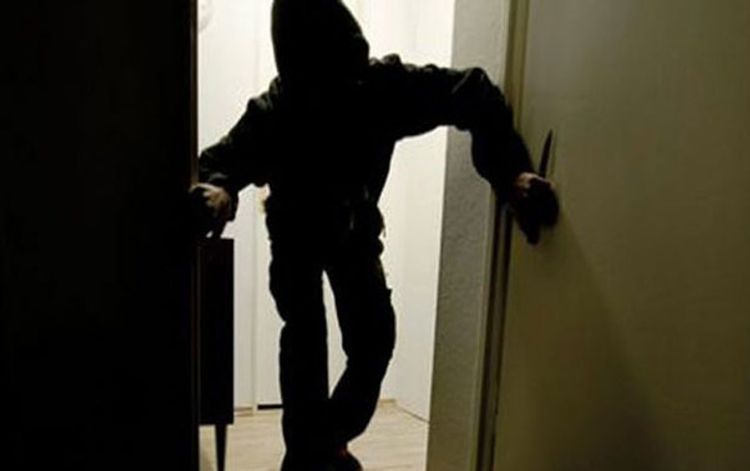 Rayondakı anbardan külli miqdarda oğurluq edildi