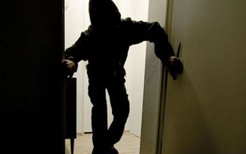 Rayondakı anbardan külli miqdarda oğurluq edildi