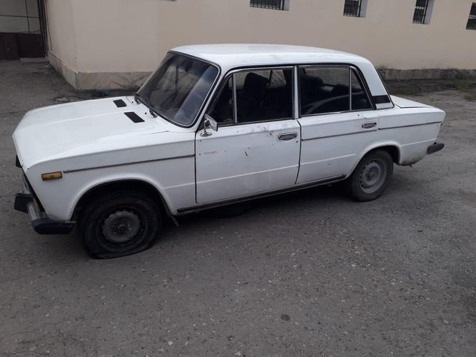 Oğurladığı maşını hasara vurdu, sonra isə düşüb qaçdı