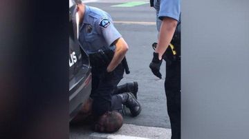 Corc Floyddan sonra polislə bağlı TARİXİ QƏRAR