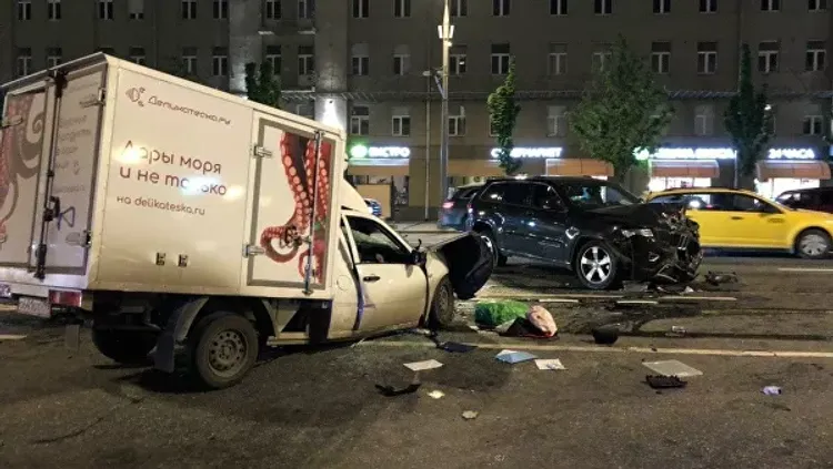 Əməkdar artist adam öldürdü - içkili olub