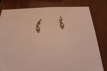 Evdən qızıl oğurlayan tutuldu 