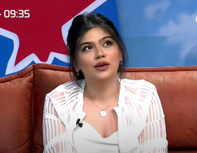 Roza Zərgərlinin qızı efirdə belə CANLI OXUDU - VİDEO