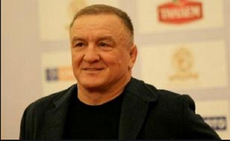 Azərbaycan millisinin sabiq baş məşqçisi koronavirusa yoluxdu