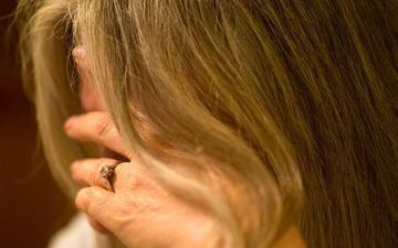 Dayə işlədiyi evdən 13 min manat oğurladı