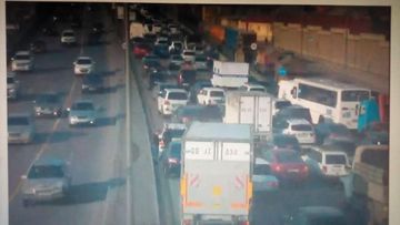 Bakıda baş verən qəza sıxlıq yaratdı