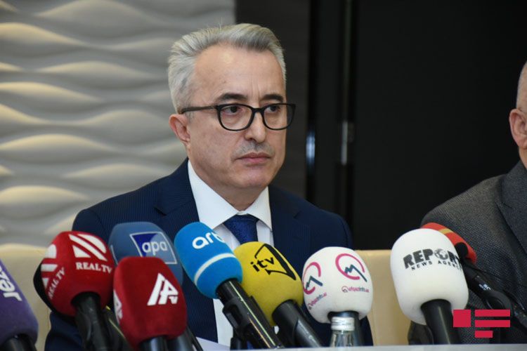  "Ticarət mərkəzlərində insanlar bir-birindən 1 metr məsafədə olmalıdır” - Qərargah