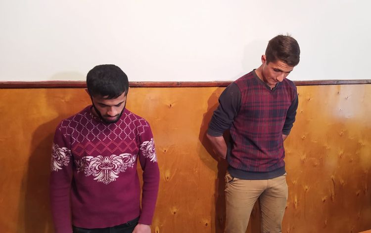 İki qardaşın evini eyni gündə yardılar