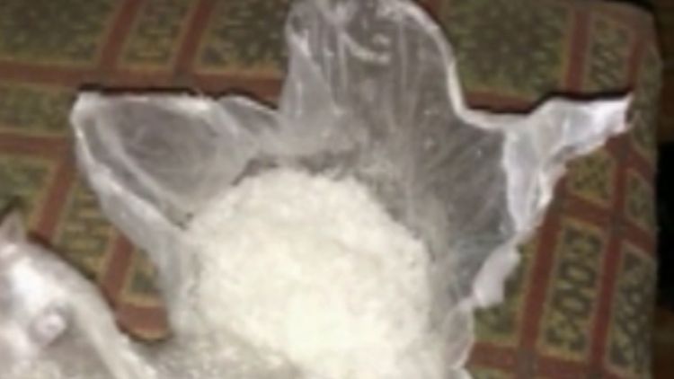 Psixotrop maddəni 20 min manata satmaq istədi 