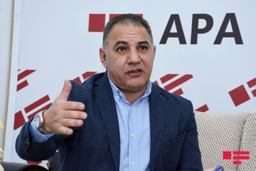 "Müğənnilərin sizə borcu yoxdur" - Ədalət Şükürovdan yardım istəyənlərə - VİDEO