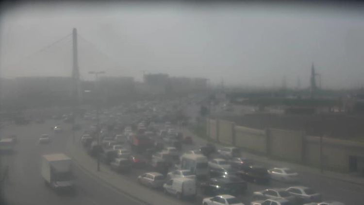 Bakıda baş verən qəza tıxac yaratdı