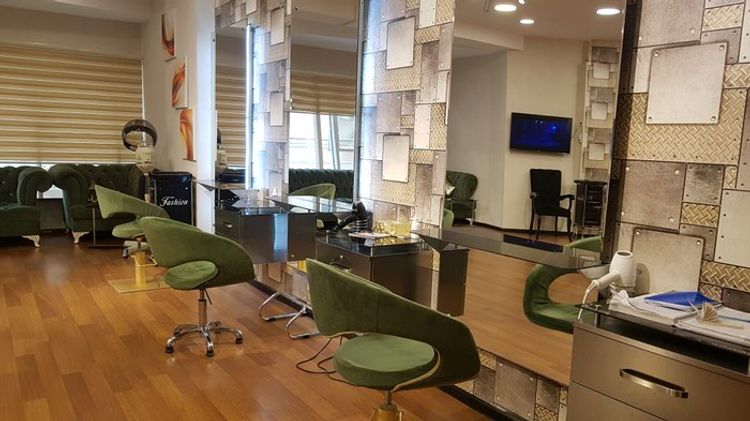 Gözəllik salonlarından oğurluq edildi