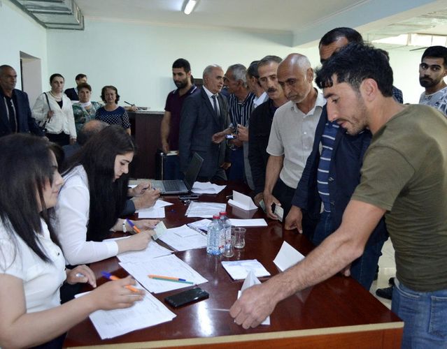 190 manat ala bilməyənlər iş təklifinə razı olmadılar