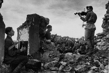 Dörd il öpüş gözləyən yanaqlar... xarabalıqda musiqi, ata qucağı - TARİX