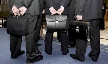 Bu nazirliyin 13 vəzifəli şəxsi barəsində cinayət işləri məhkəməyə göndərildi