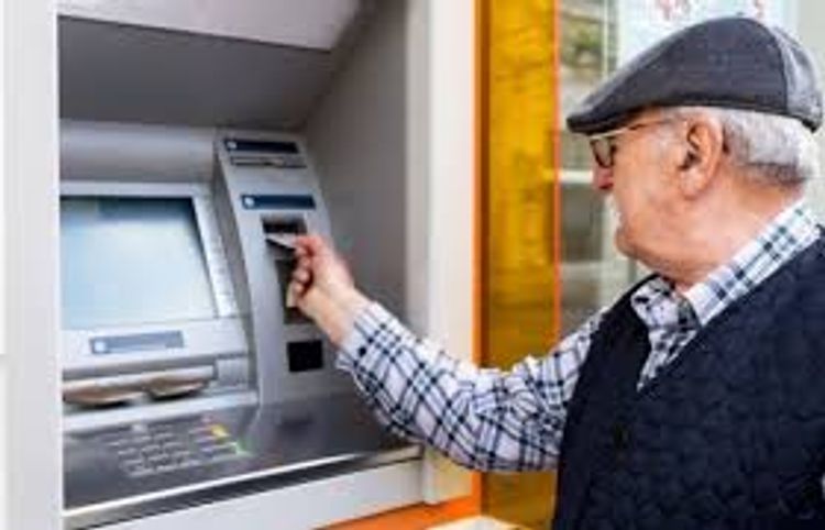  Pensiyanın bir növündən başqa növünə keçid sərbəstləşdirilir - YENİLİK