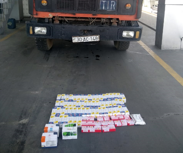 İrandan tibbi ləvazimatlar gətirmək istəyi baş tutmadı - FOTO