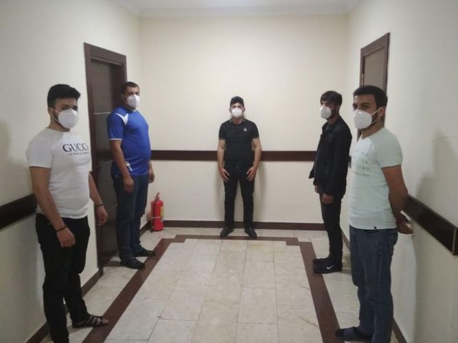 Rayonda icazə verilən vaxtdan çox işləyən kafe aşkarlandı