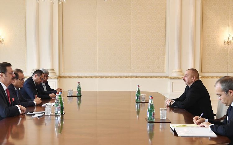 Prezident Bağdad Amreyevi, Mustafa Rifatı, Adham İkramovu və Marat Şarşekeyevi qəbul edib - YENİLƏNİB