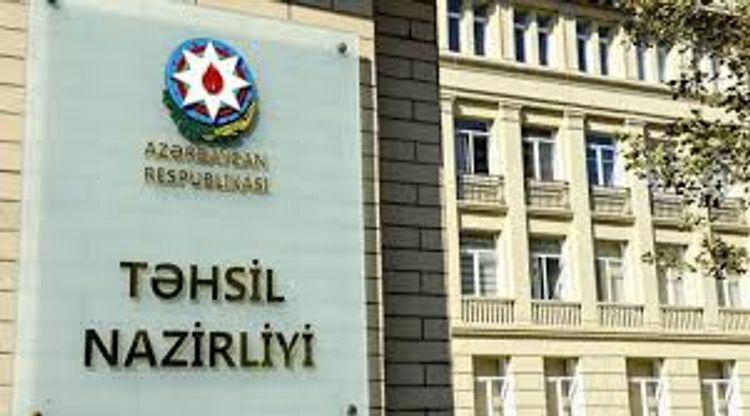 Təhsil Nazirliyindən tələbələrə MÜRACİƏT